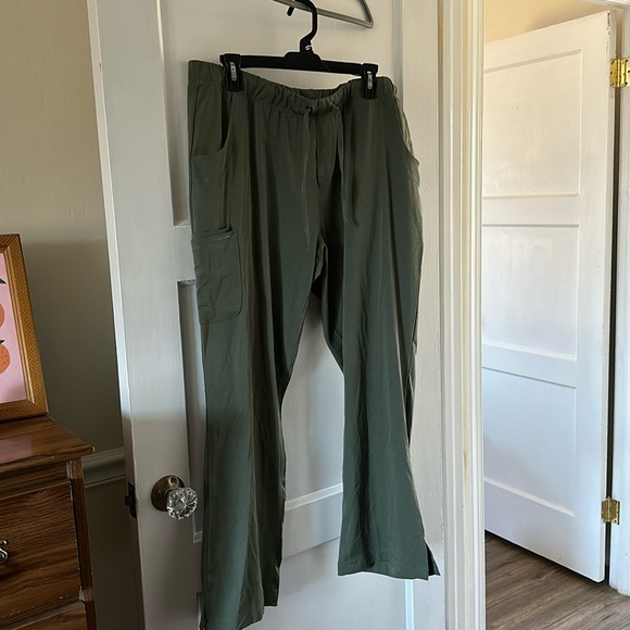 HH works by Healing Hands scrub pant - Picture 1 of 3